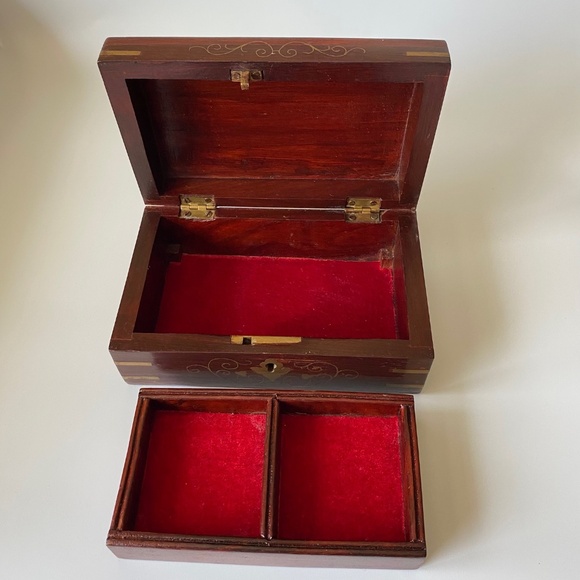Vintage Jewelry Box Wood with Inlaid Brass Decor - Picture 8 of 10